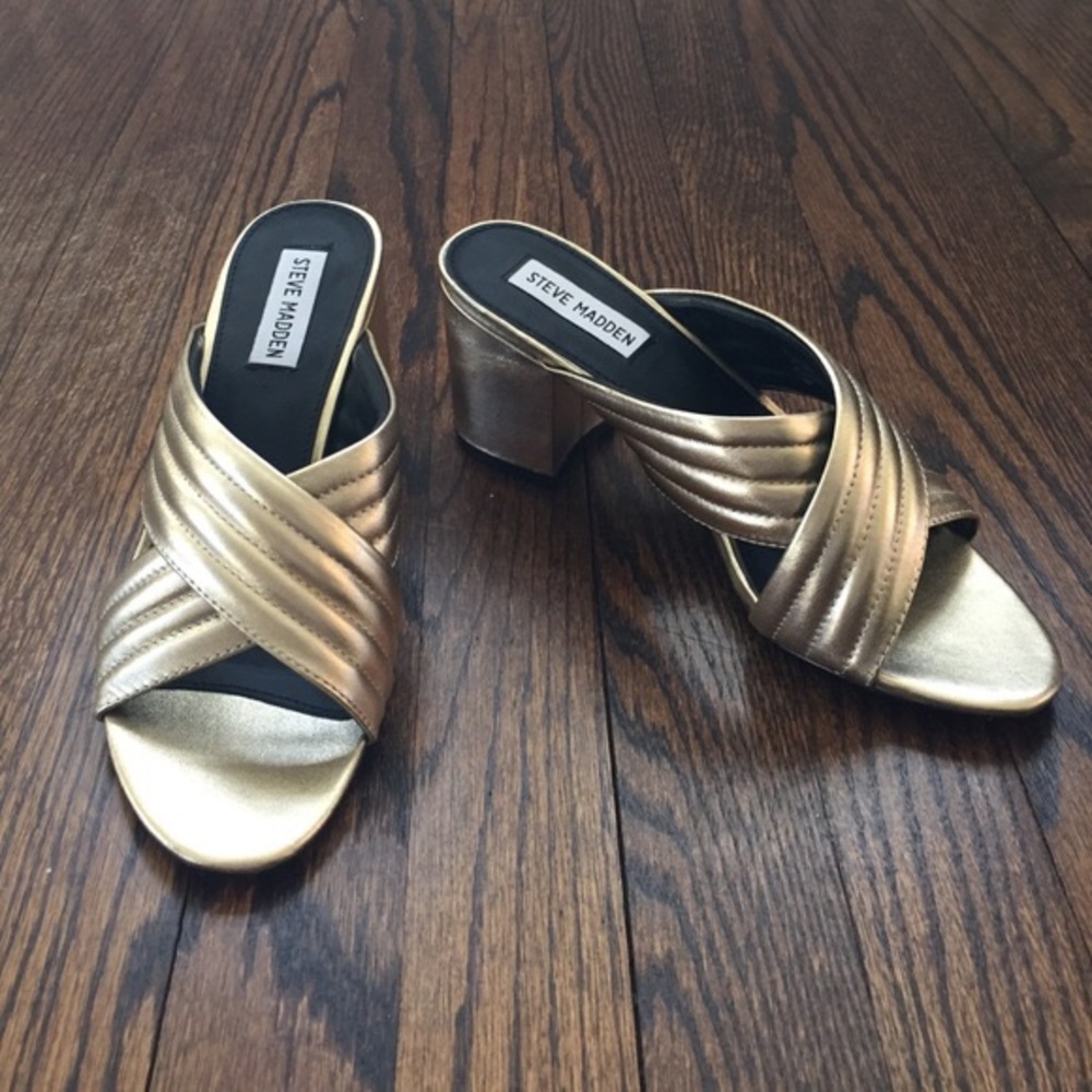 Steve Madden gold mule